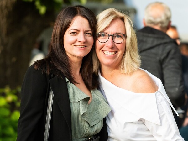Image of Lucia Lengle & Christine Schmidt