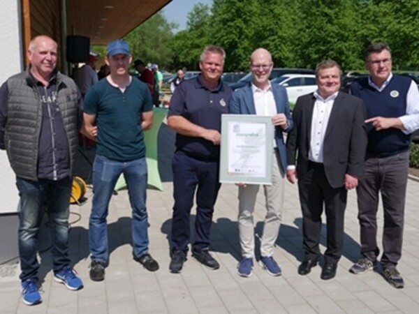 Titelbild Unser Golfclub erhält Nachhaltigkeits - Auszeichnung "Golf und Natur"